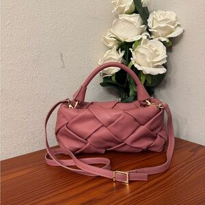 Chic Mauve Quilted Shoulder Bag